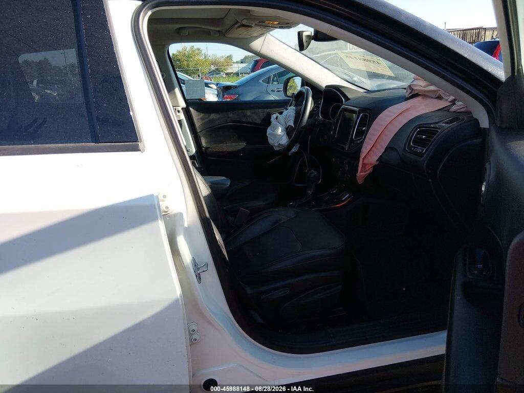 3C4NJDCB2JT190346 2018 JEEP COMPASS photo no. 5