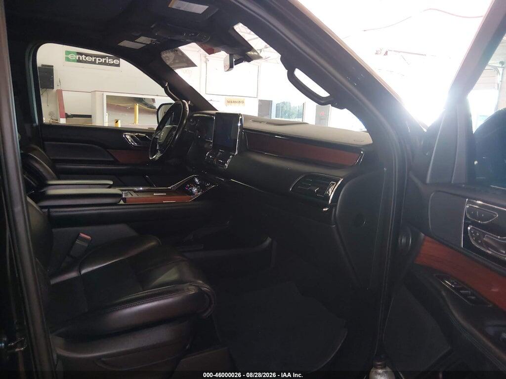 5LMJJ3KT5MEL05005 2021 LINCOLN NAVIGATOR photo no. 5