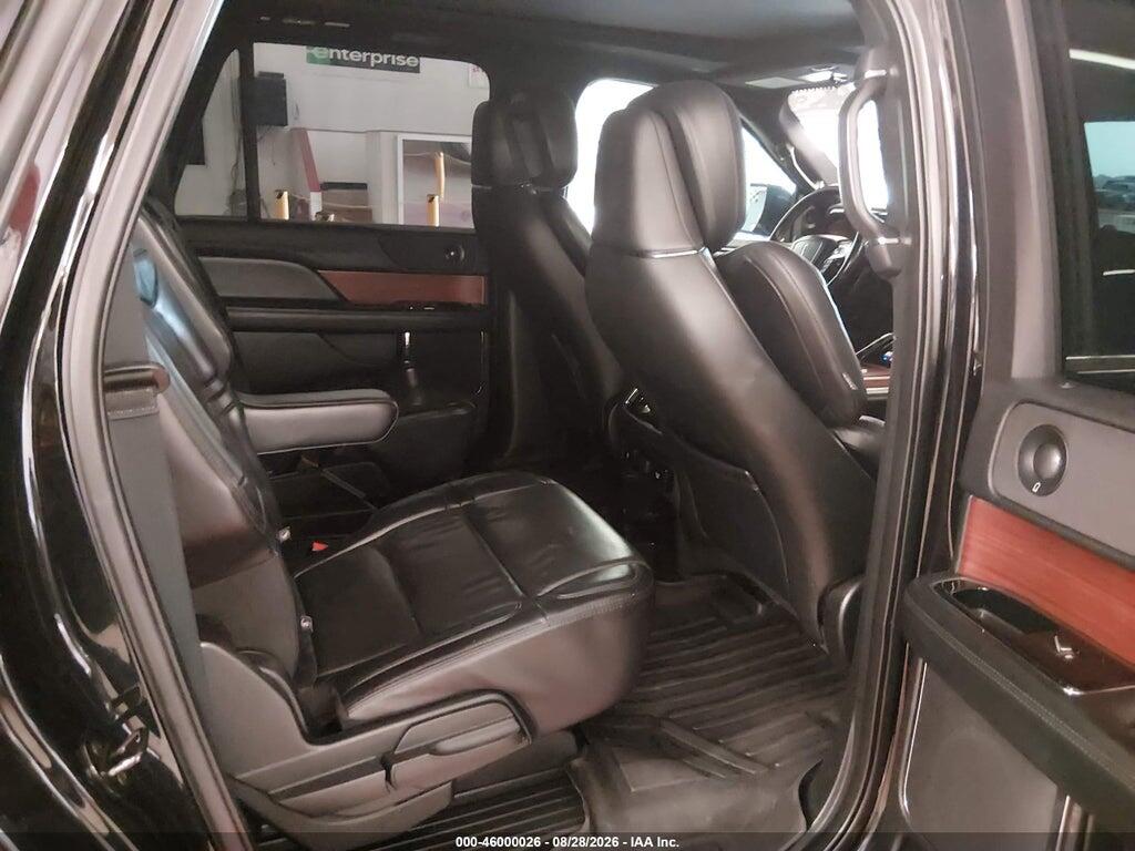 5LMJJ3KT5MEL05005 2021 LINCOLN NAVIGATOR photo no. 8