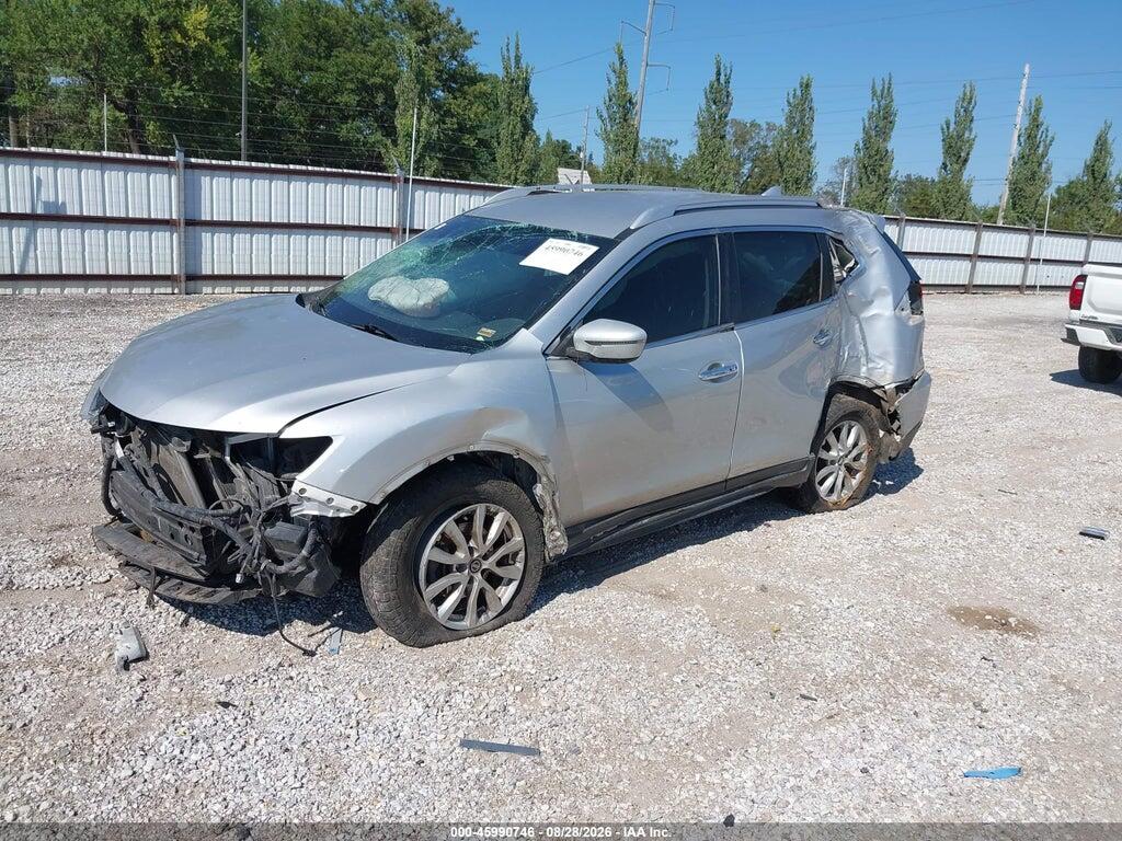 KNMAT2MT1HP537703 2017 NISSAN ROGUE photo no. 2