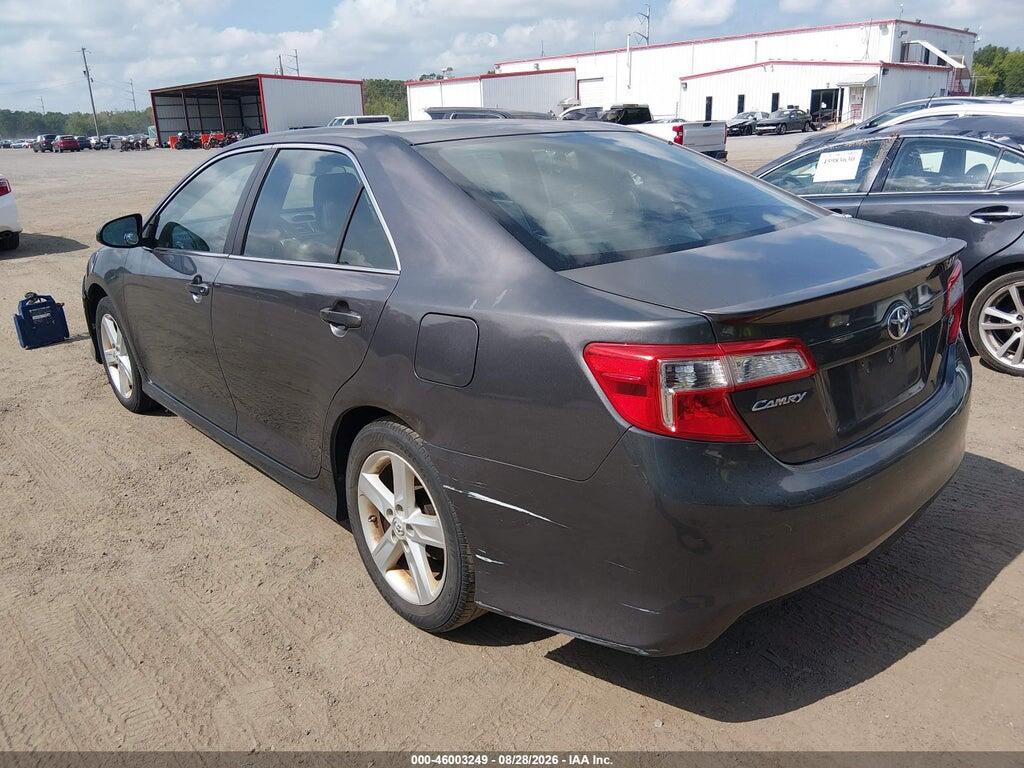 4T1BF1FK7EU325908 2014 TOYOTA CAMRY photo no. 3