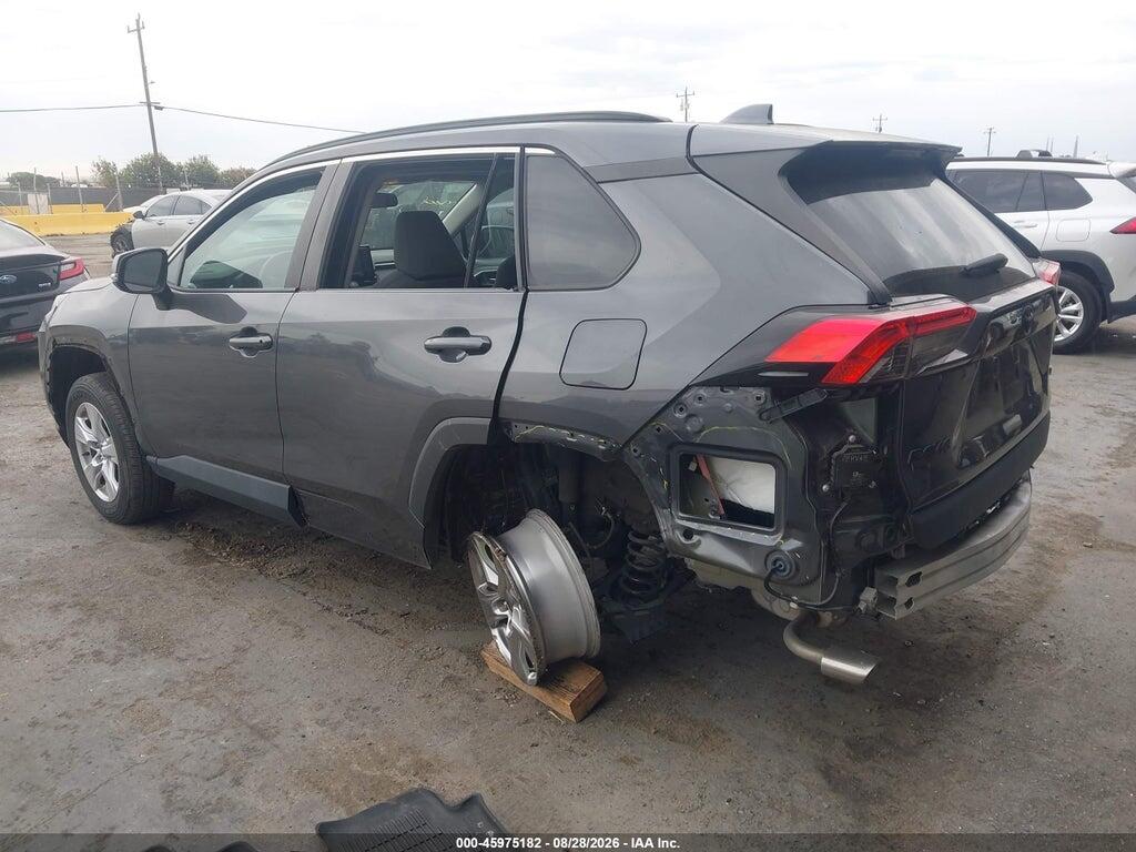 2T3W1RFV1MW107672 2021 TOYOTA RAV4 photo no. 3