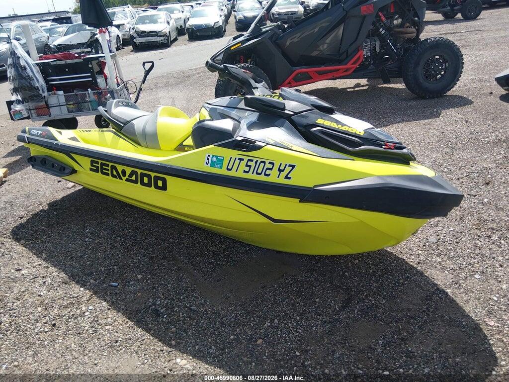 2019 SEADOO RXT-X 300 00000YDV16130B919
