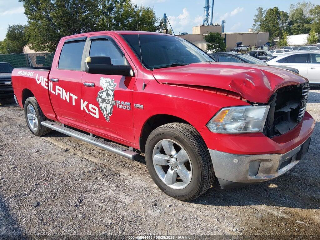 2018 RAM 1500 1C6RR7TT3JS298181