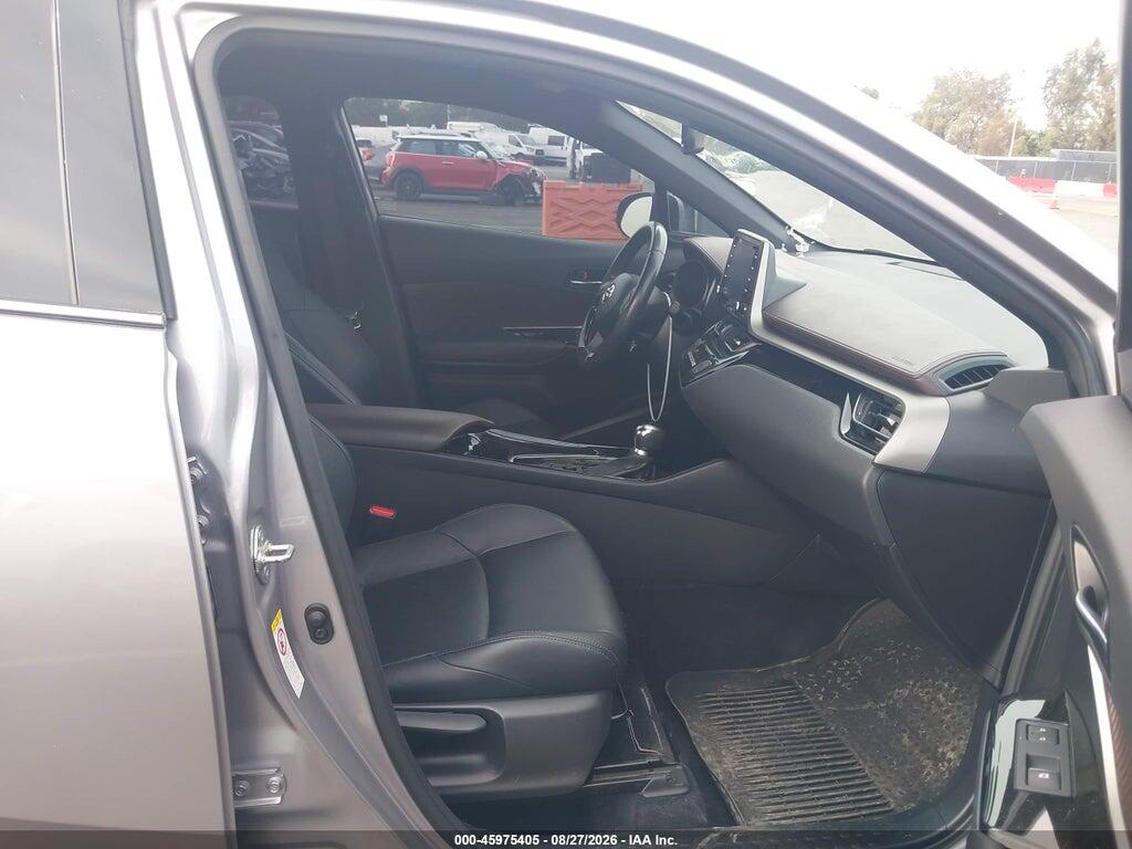 JTNKHMBX2K1024392 2019 TOYOTA C-HR photo no. 5