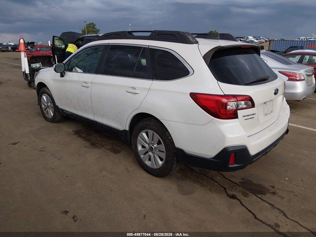4S4BSAFC6J3257718 2018 SUBARU OUTBACK photo no. 3