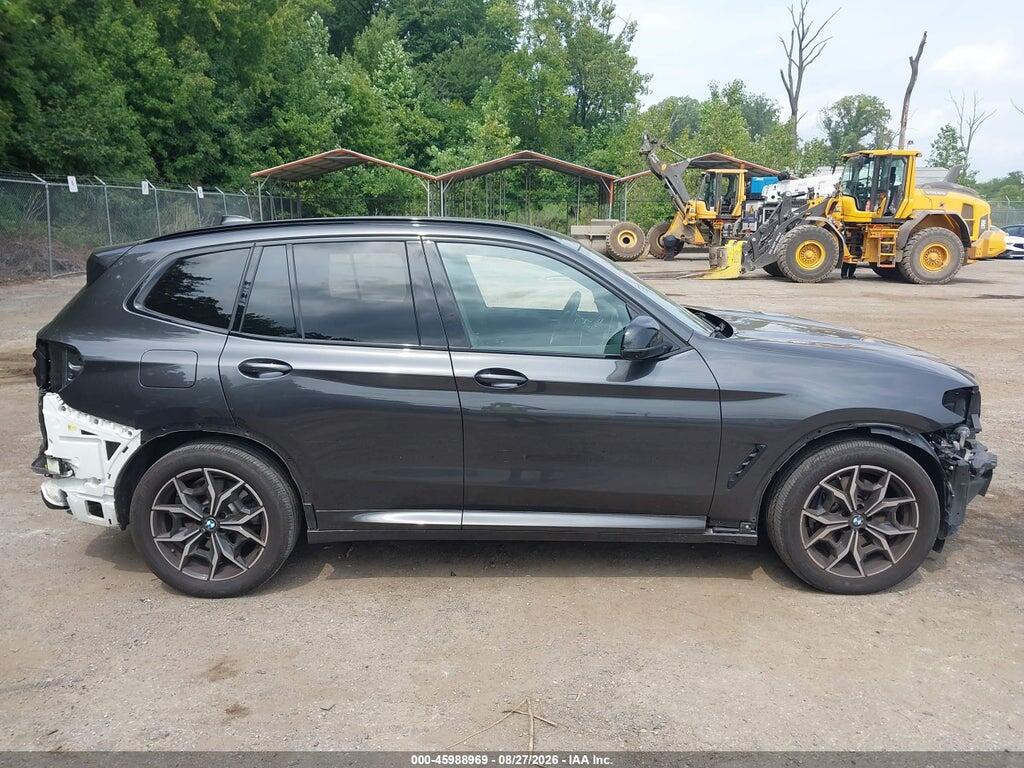2022 BMW X3 M40I — Фото 13 из 16