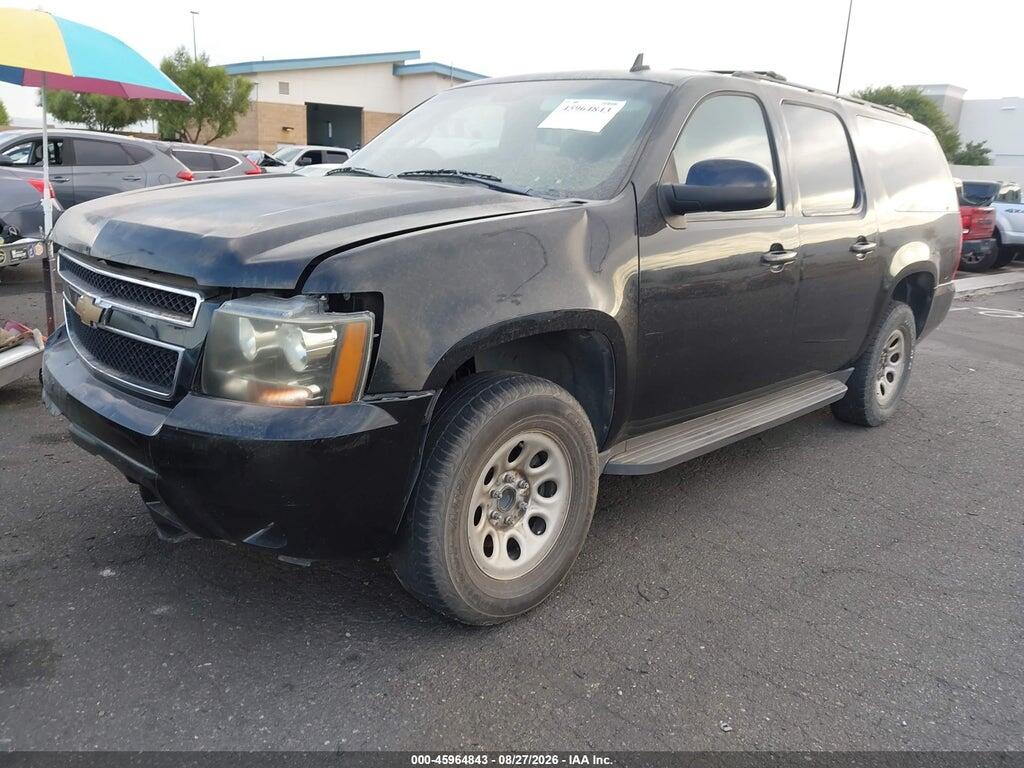 1GNSCHE01BR262509 2011 CHEVROLET SUBURBAN 1500 photo no. 2
