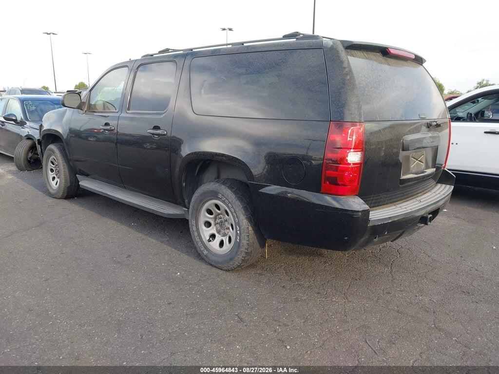 1GNSCHE01BR262509 2011 CHEVROLET SUBURBAN 1500 photo no. 3