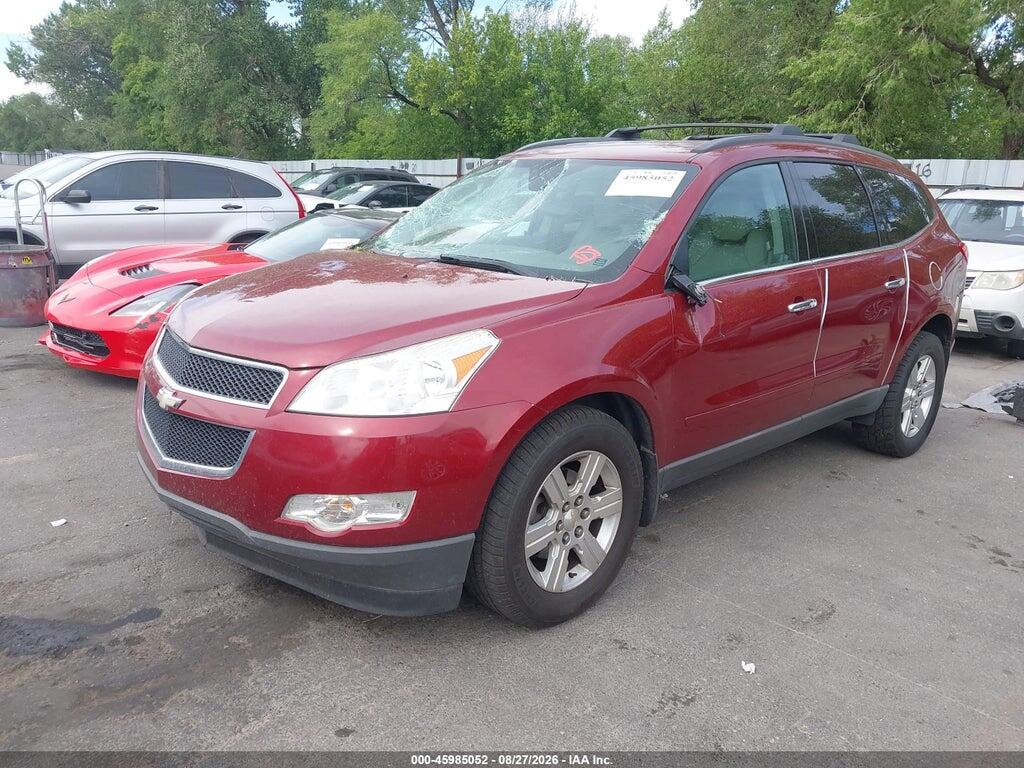 1GNKVJED0BJ367447 2011 CHEVROLET TRAVERSE photo no. 2