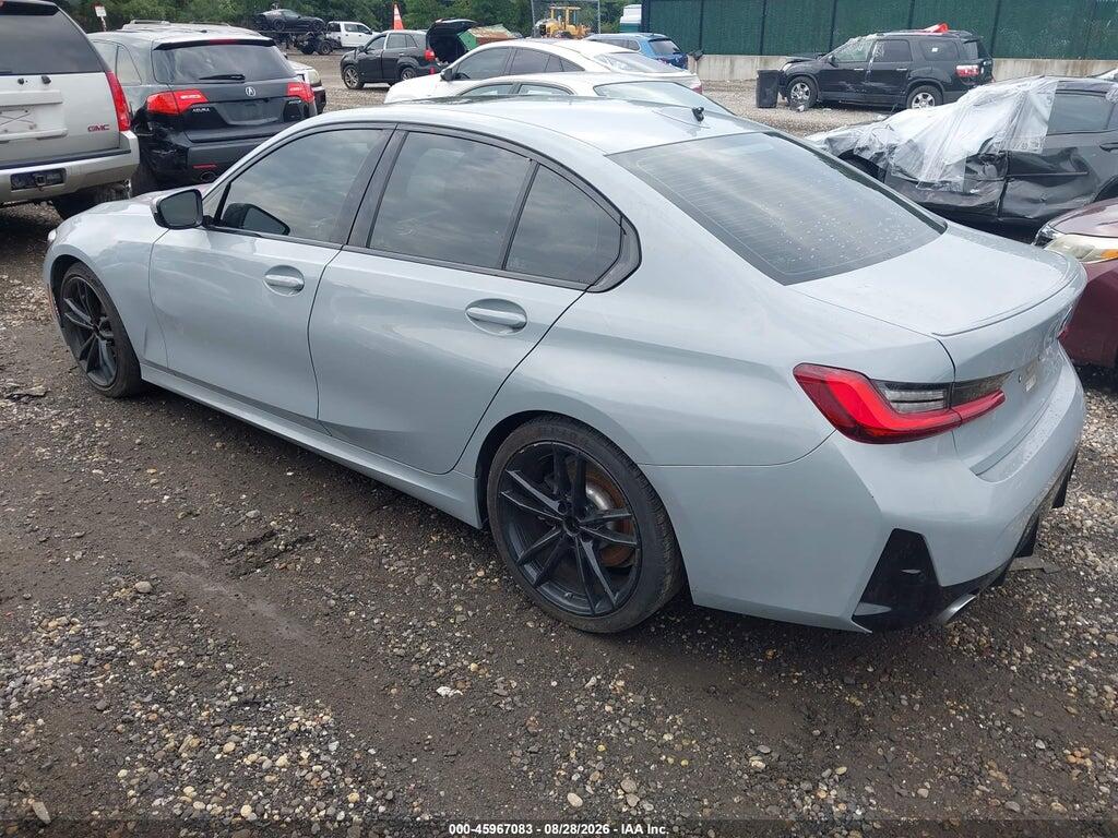 3MW69FF06P8D02240 2023 BMW 330I photo no. 3
