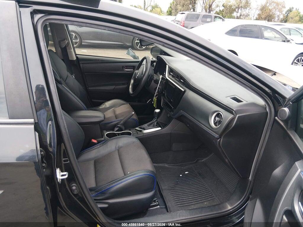 5YFBURHE2JP827023 2018 TOYOTA COROLLA photo no. 5