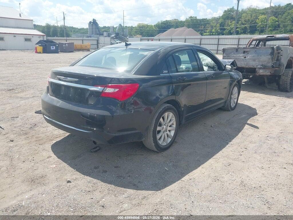 1C3CCBBB3CN140229 2012 CHRYSLER 200 photo no. 4