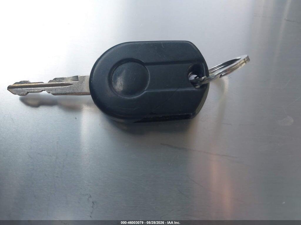 1FMCU9D76BKB34561 2011 FORD ESCAPE photo no. 11