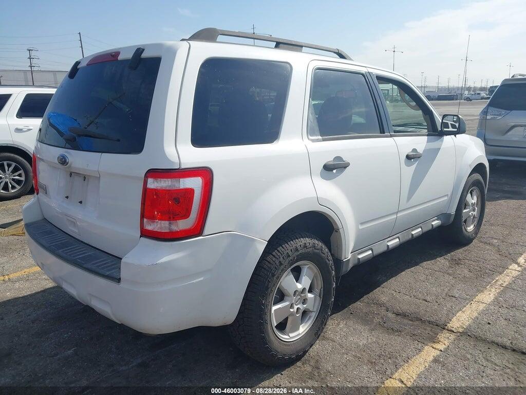 1FMCU9D76BKB34561 2011 FORD ESCAPE photo no. 4