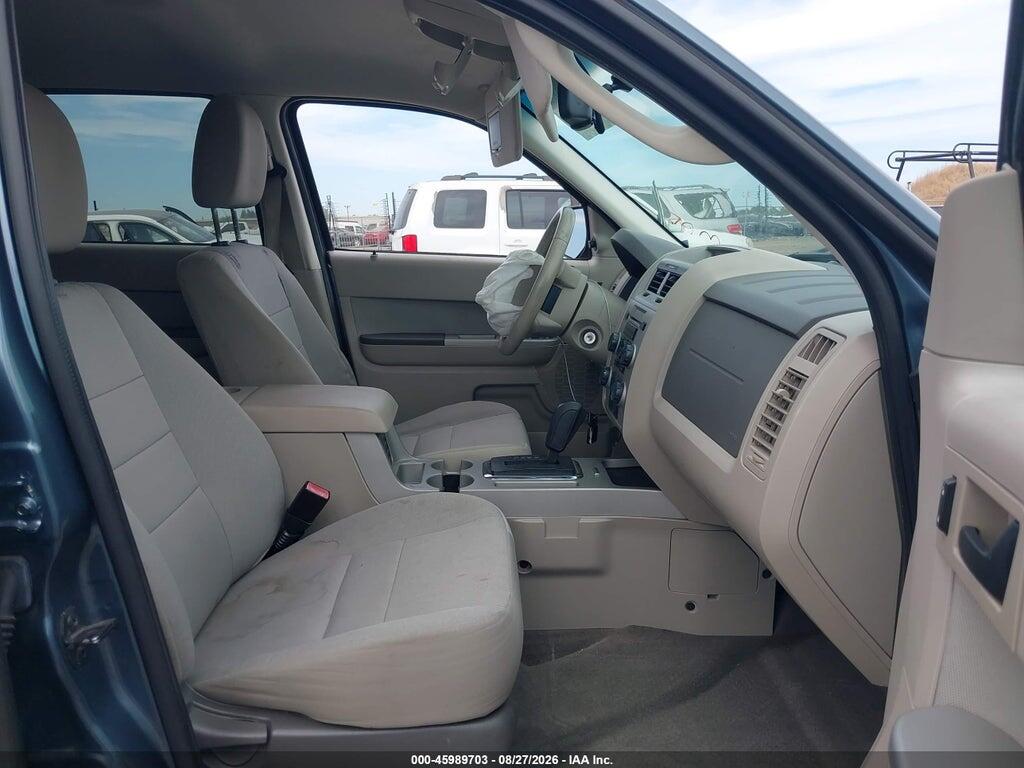 1FMCU0DG0BKB41002 2011 FORD ESCAPE photo no. 5
