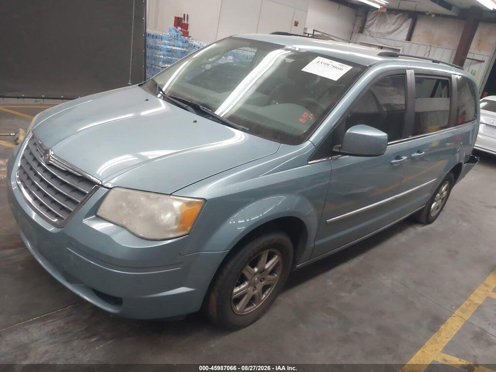 2A4RR5D17AR346402 2010 CHRYSLER TOWN & COUNTRY photo no. 2