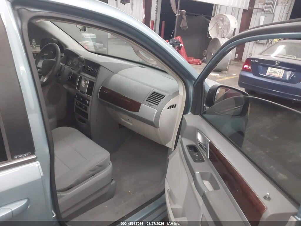 2A4RR5D17AR346402 2010 CHRYSLER TOWN & COUNTRY photo no. 5