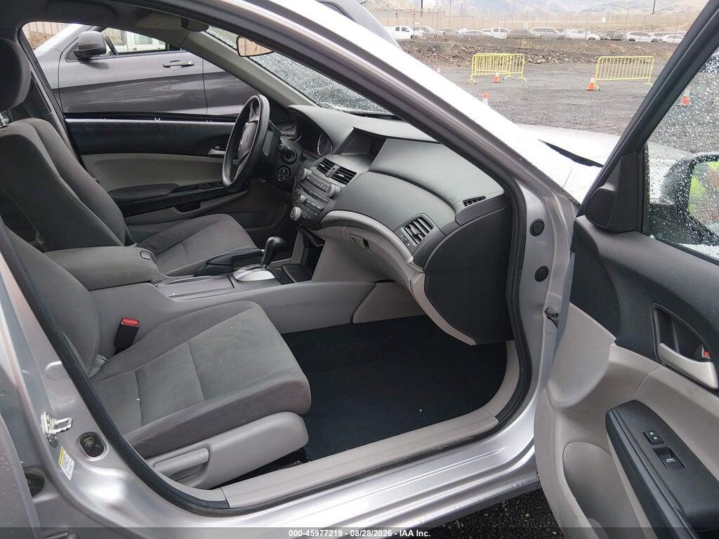 1HGCP2F47CA031437 2012 HONDA ACCORD photo no. 5