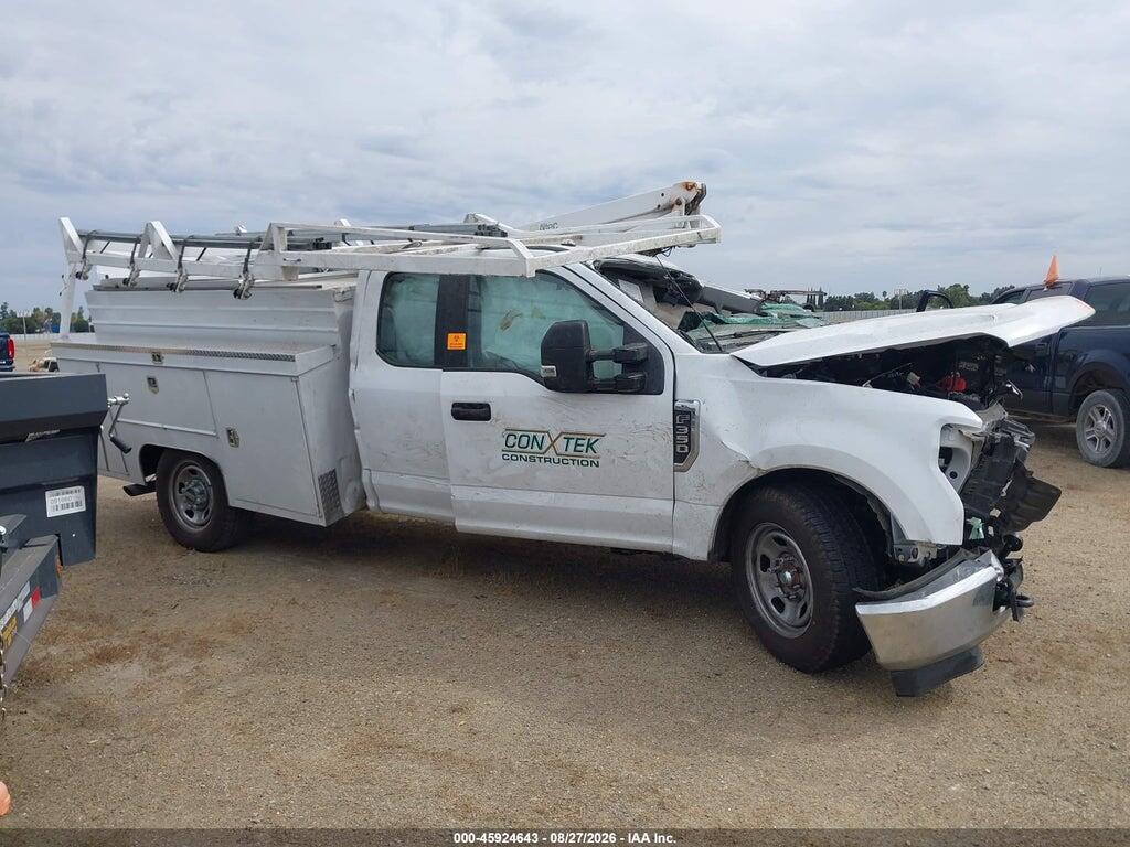 1FD8X3E6XNED47516 2022 FORD F-350 CHASSIS photo no. 12