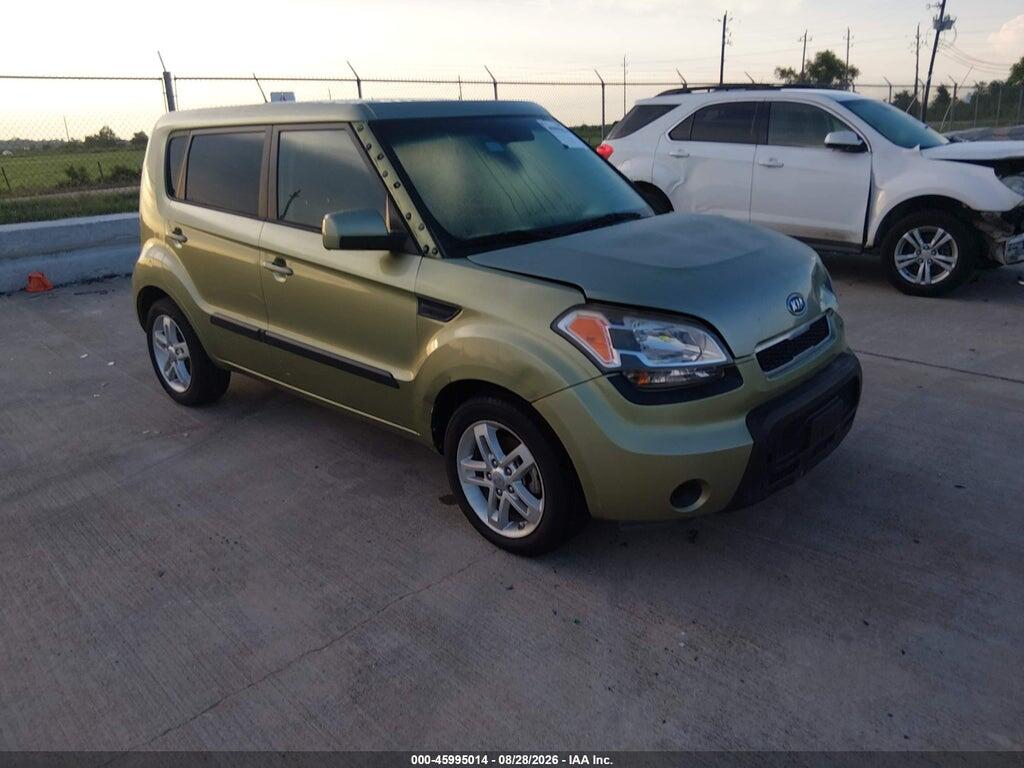 KNDJT2A23B7341832 2011 KIA SOUL photo no. 1