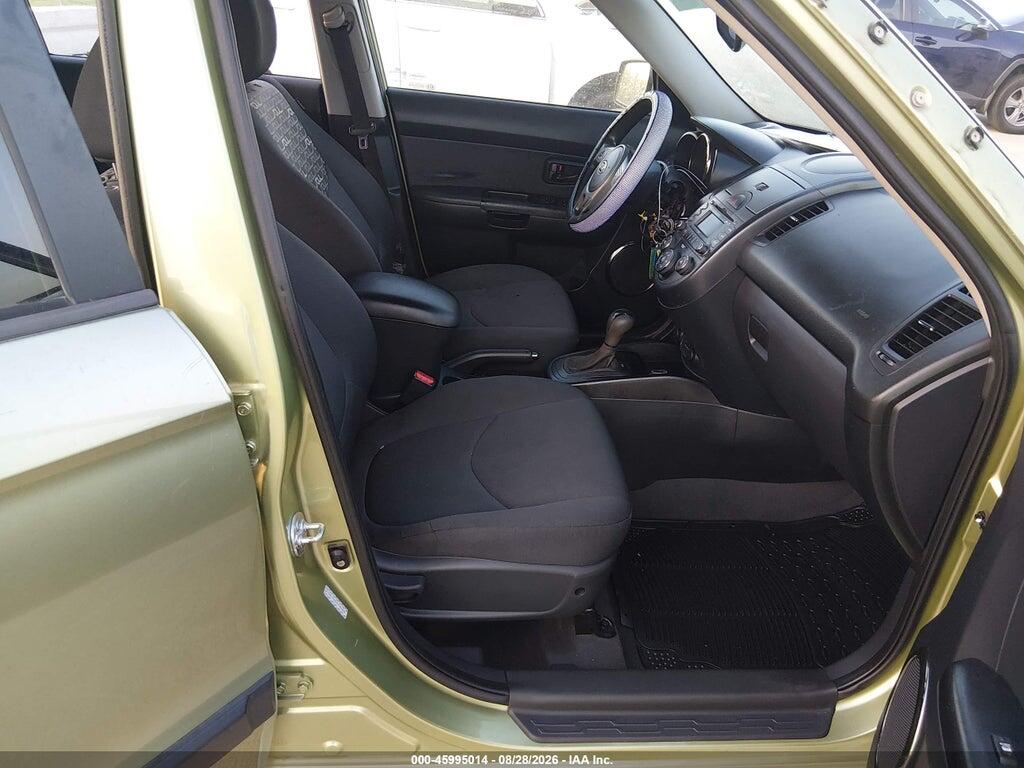 KNDJT2A23B7341832 2011 KIA SOUL photo no. 5
