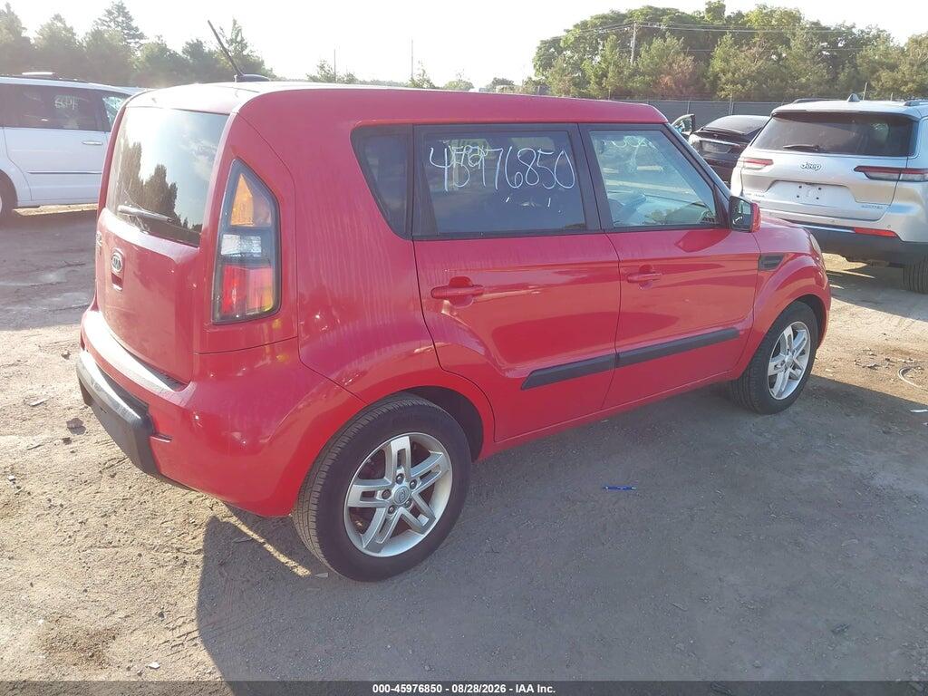 KNDJT2A28B7225932 2011 KIA SOUL photo no. 4