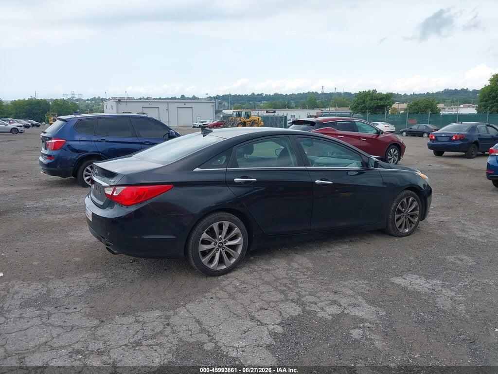 5NPEC4ABXCH445163 2012 HYUNDAI SONATA photo no. 4