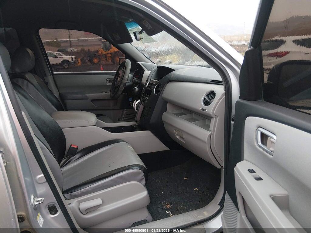 5FNYF4H22AB010224 2010 HONDA PILOT photo no. 5