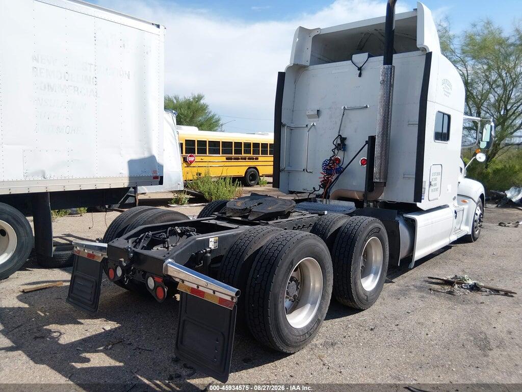 1XPHDP9XXBD130927 2011 PETERBILT 386 photo no. 4