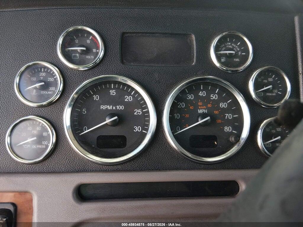 1XPHDP9XXBD130927 2011 PETERBILT 386 photo no. 5