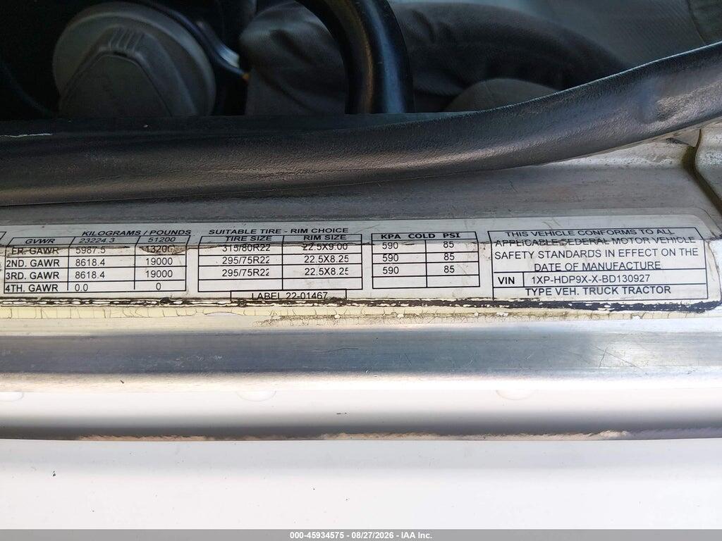 1XPHDP9XXBD130927 2011 PETERBILT 386 photo no. 8