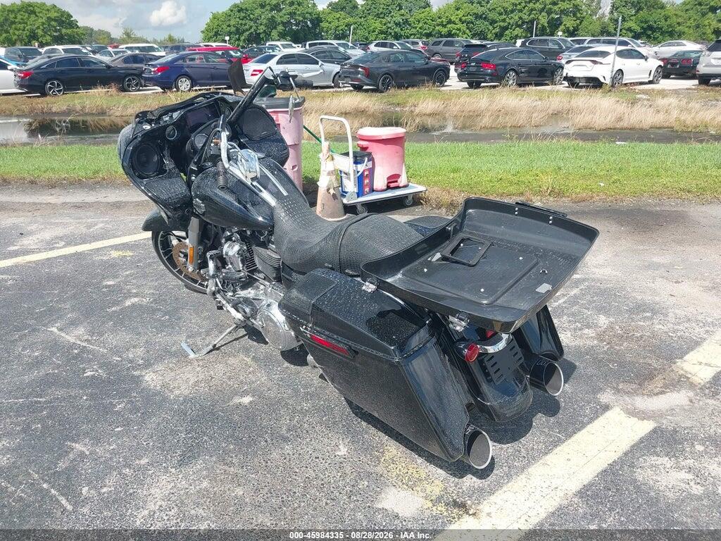 1HD1KTP17NB641817 2022 HARLEY-DAVIDSON FLTRXS photo no. 3
