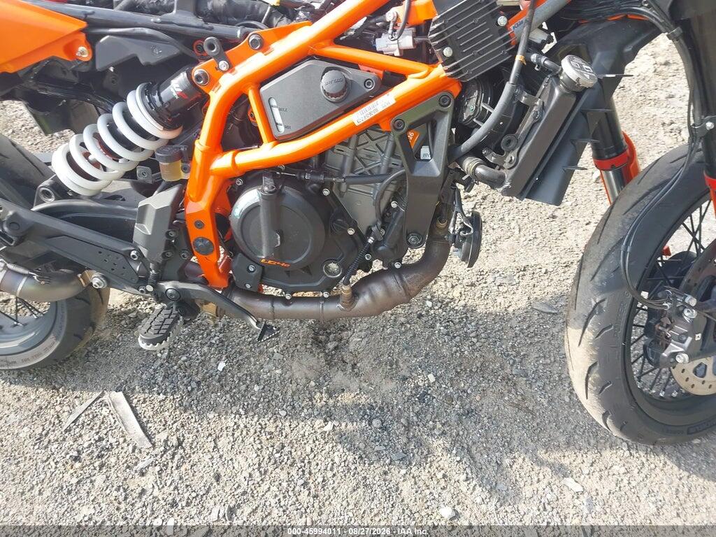 MD2J2J403SN200188 2025 KTM 690 photo no. 8