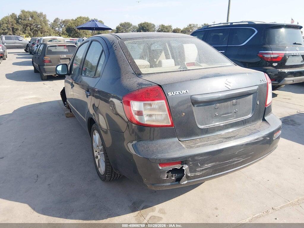 JS2YC5A25B6303885 2011 SUZUKI SX4 photo no. 3