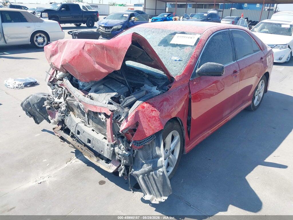 4T1BF3EK3BU738918 2011 TOYOTA CAMRY photo no. 2
