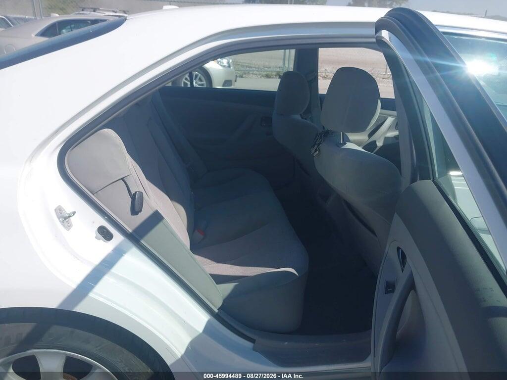4T4BF3EK7BR119261 2011 TOYOTA CAMRY photo no. 8