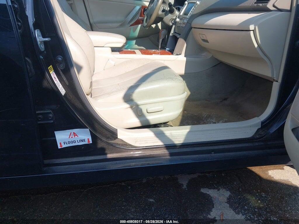 4T4BF3EK6BR196249 2011 TOYOTA CAMRY photo no. 6