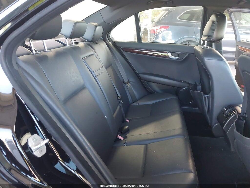 WDDGF8BB9AF401190 2010 MERCEDES-BENZ C 300 photo no. 8