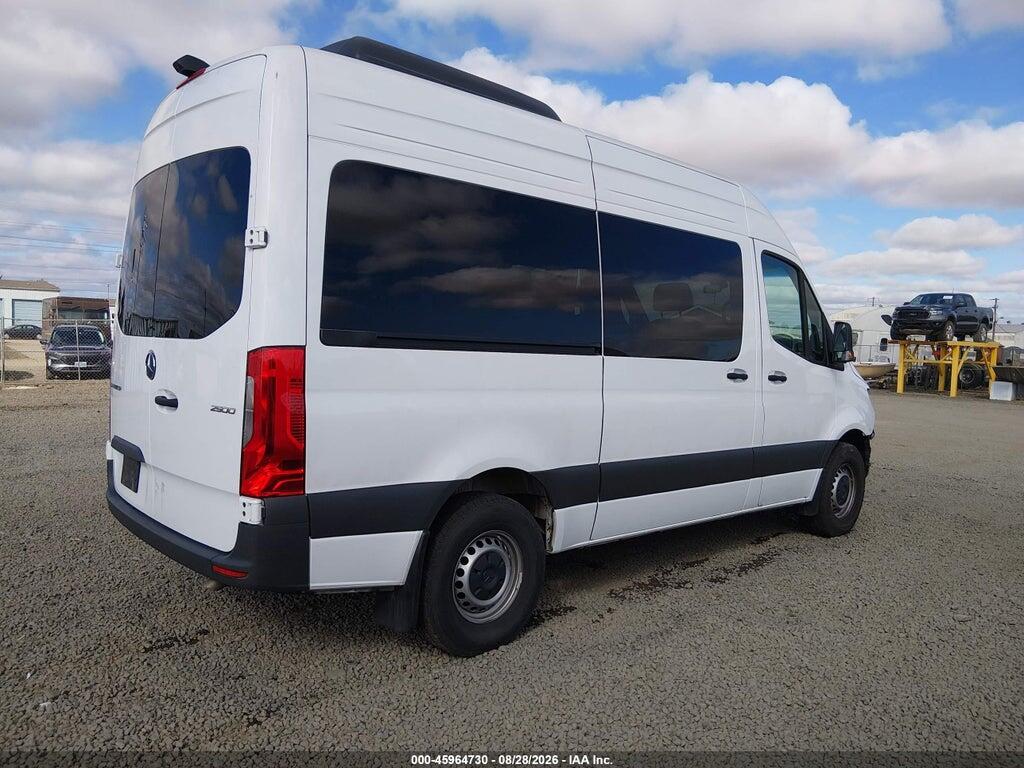 W1Z4KFHY8TT604690 2026 MERCEDES-BENZ SPRINTER 2500 photo no. 4