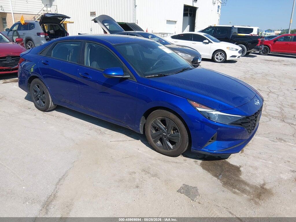 2022 HYUNDAI ELANTRA KMHLM4AG8NU329013