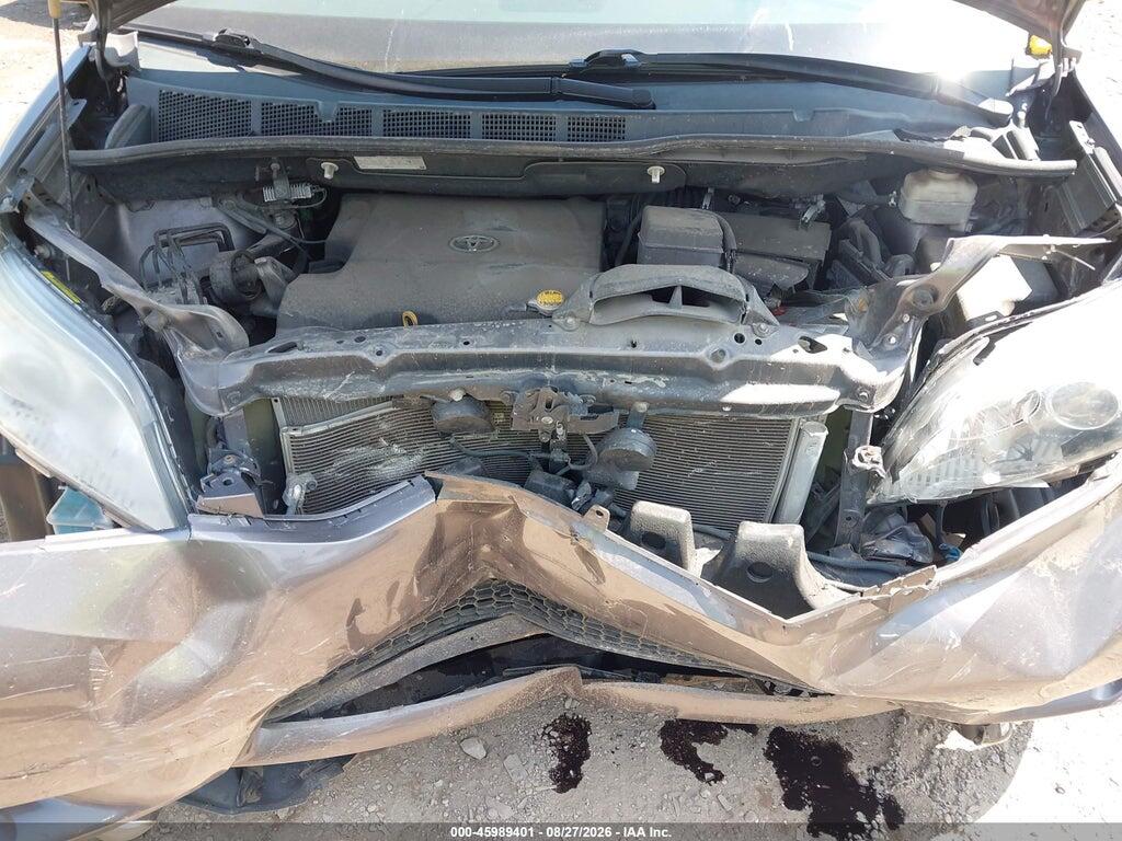 5TDYK3DCXBS099719 2011 TOYOTA SIENNA photo no. 10