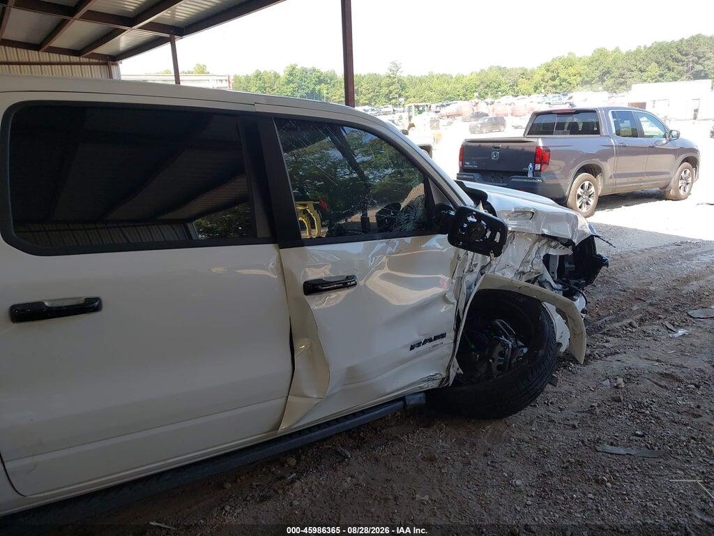 1C6SRFFT8TN261300 2026 RAM 1500 photo no. 6