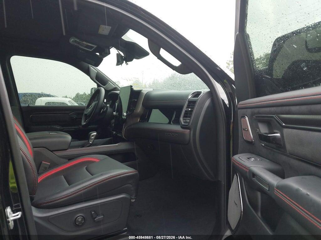 1C6SRFUP2TN181917 2026 RAM 1500 photo no. 5