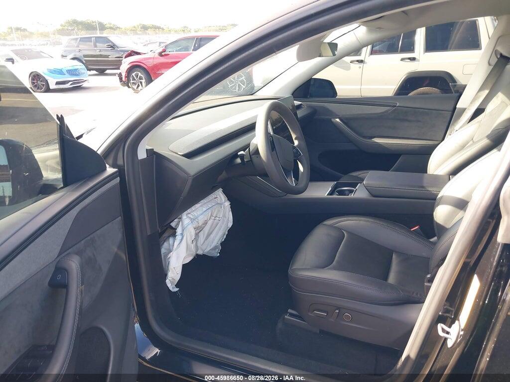 7SAYGDED4TF381619 2026 TESLA MODEL Y photo no. 5