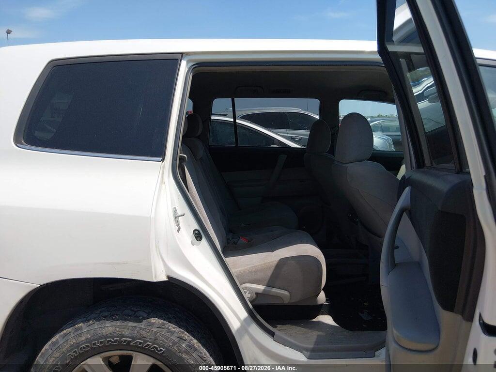 5TDZK3EHXCS080412 2012 TOYOTA HIGHLANDER photo no. 8