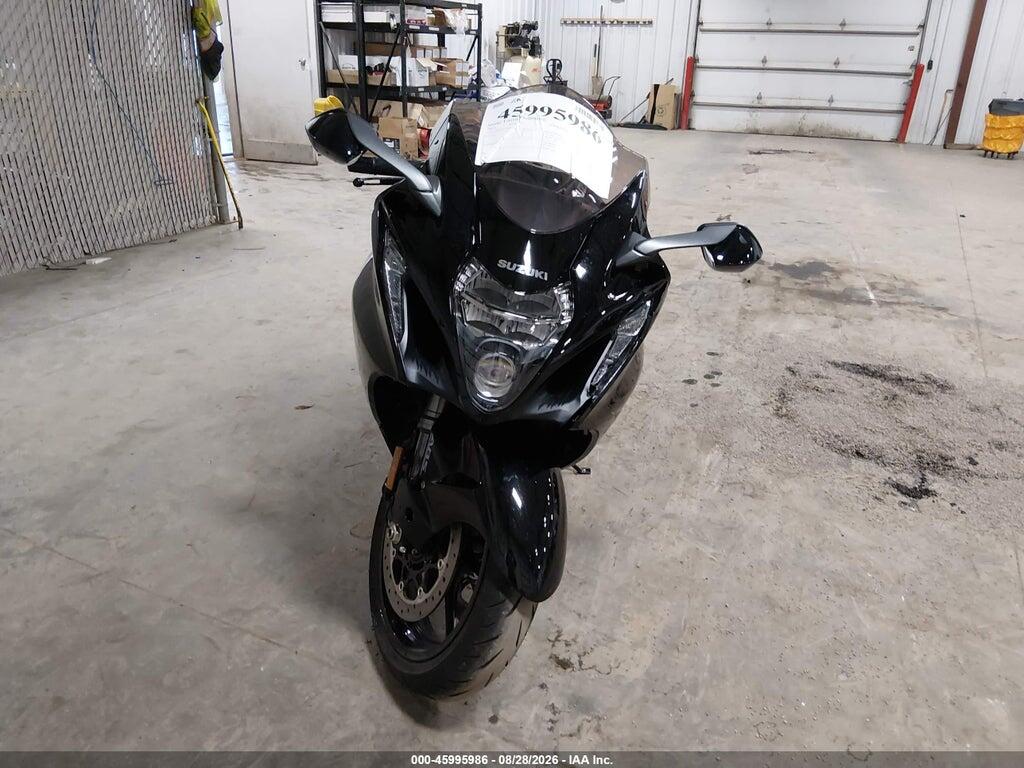 JS1EJ11B0S7100516 2025 SUZUKI GSX1300 photo no. 5
