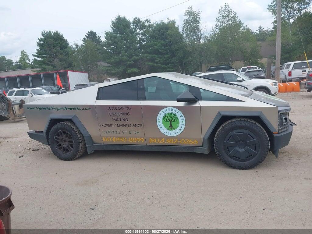 7G2CEHED2SA069991 2025 TESLA CYBERTRUCK photo no. 11