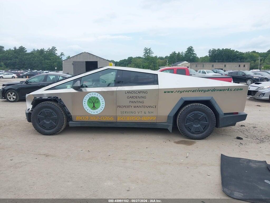 7G2CEHED2SA069991 2025 TESLA CYBERTRUCK photo no. 12