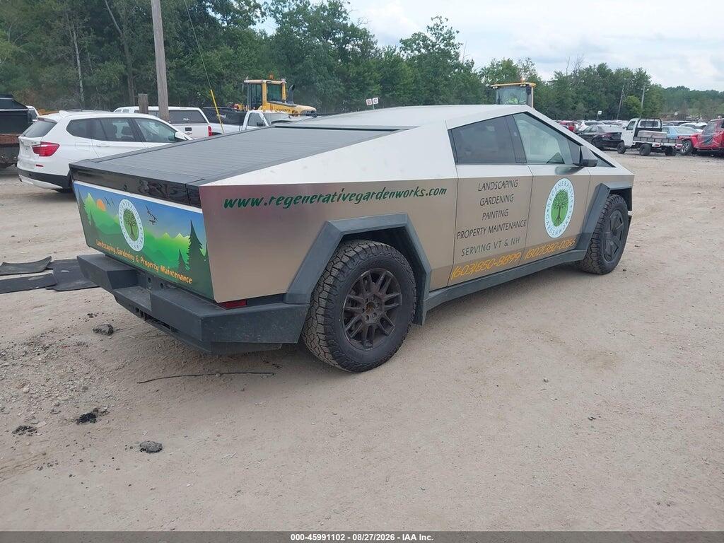 7G2CEHED2SA069991 2025 TESLA CYBERTRUCK photo no. 3